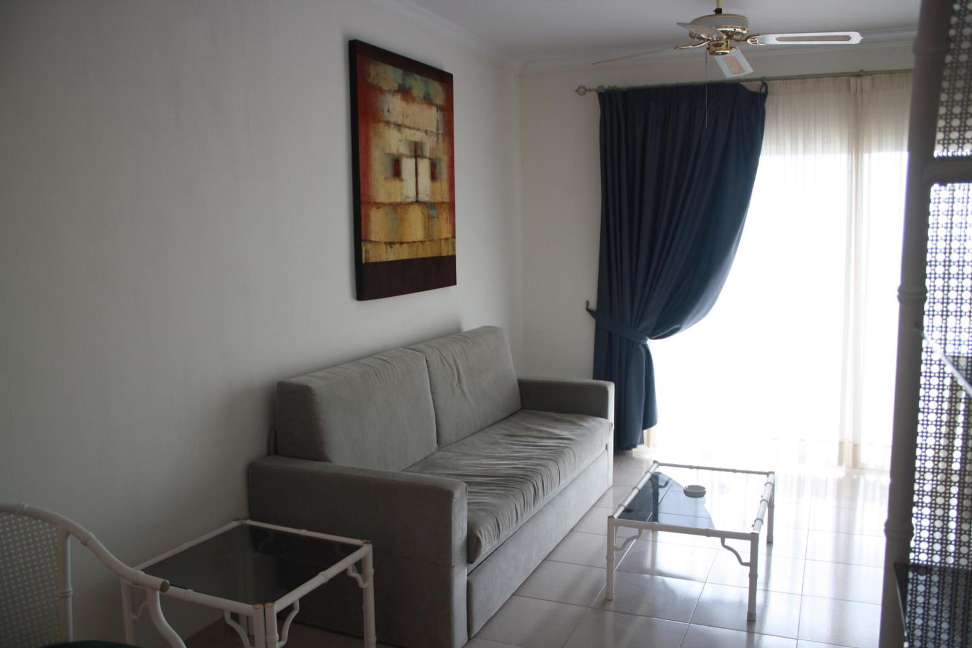 Apartment Golf Park Los Abrigos Exterior photo