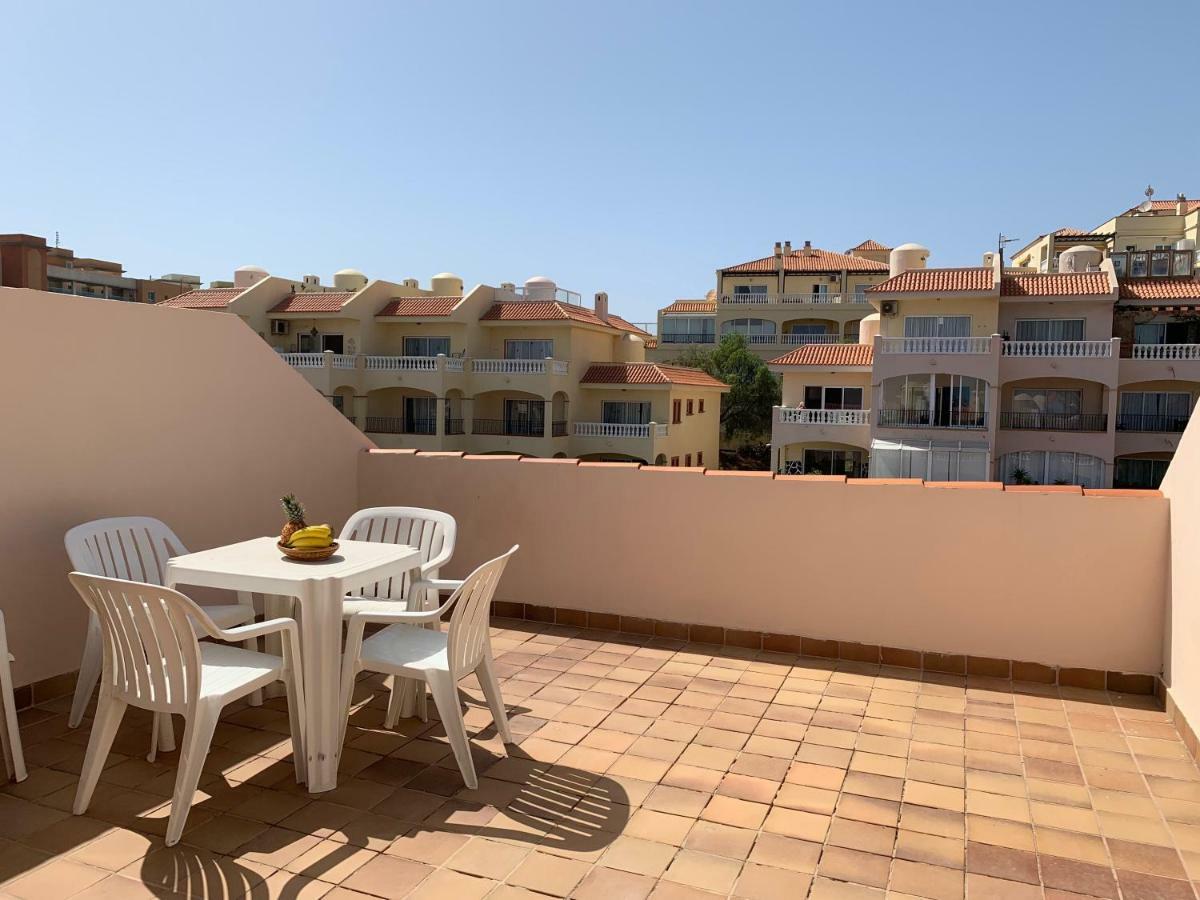 Apartment Golf Park Los Abrigos Exterior photo