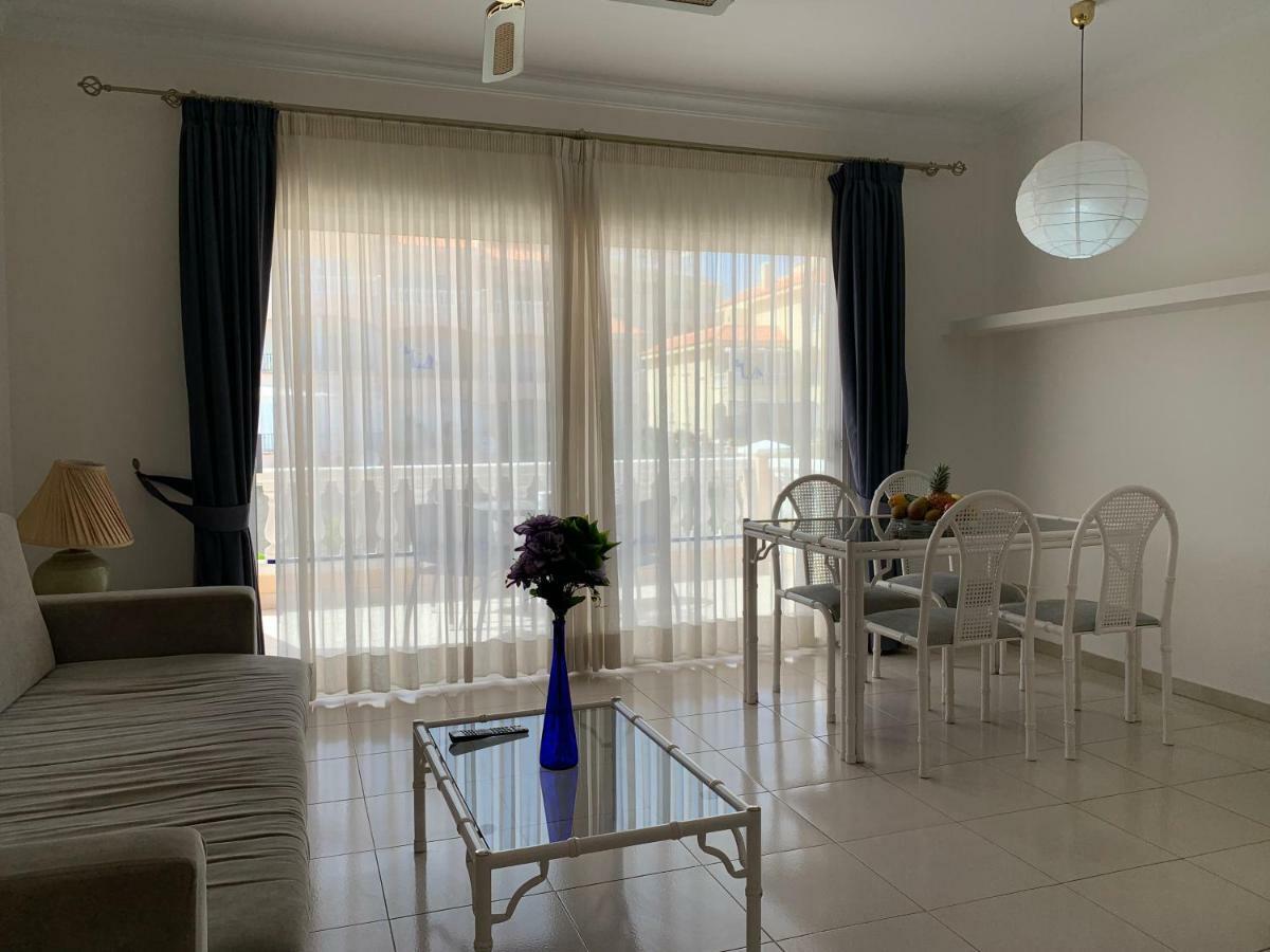 Apartment Golf Park Los Abrigos Exterior photo