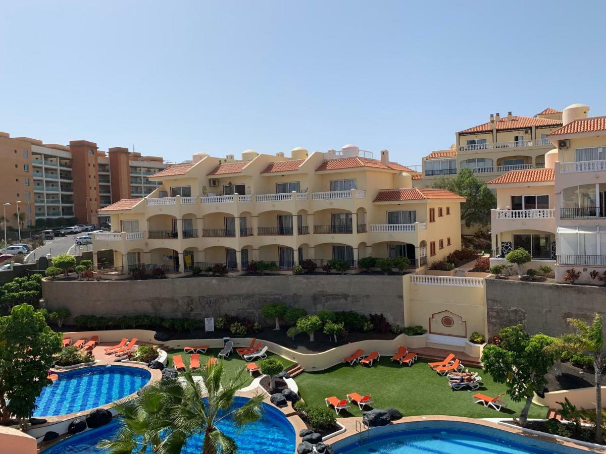 Apartment Golf Park Los Abrigos Exterior photo