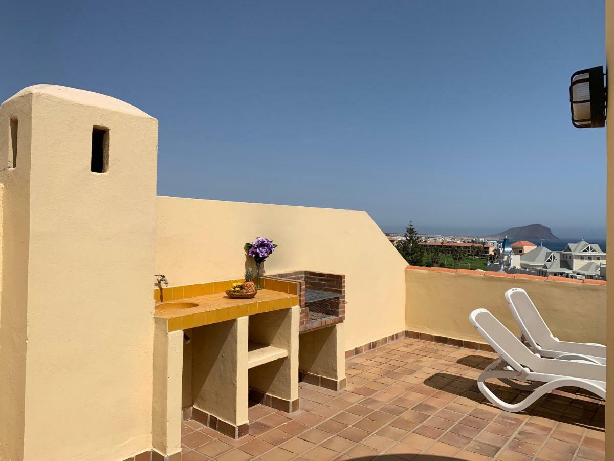 Apartment Golf Park Los Abrigos Exterior photo