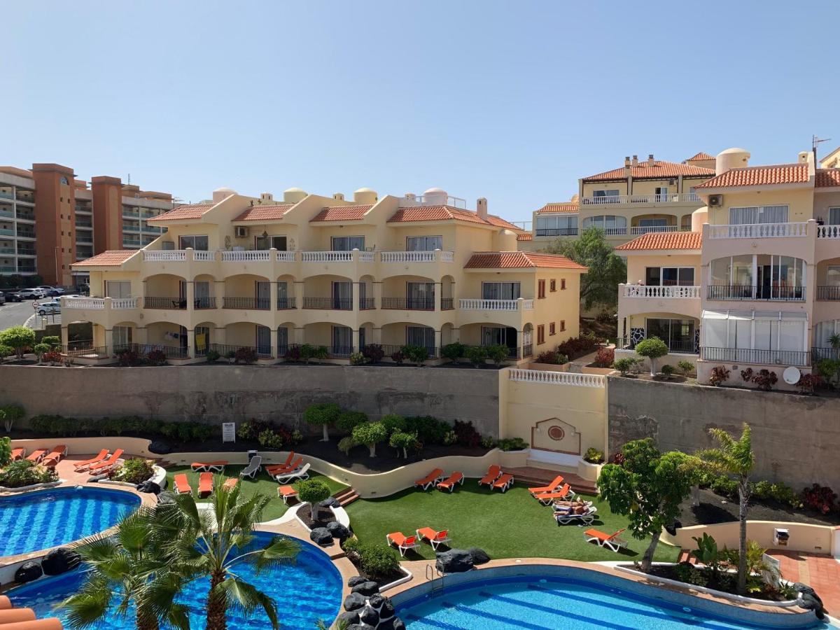 Apartment Golf Park Los Abrigos Exterior photo